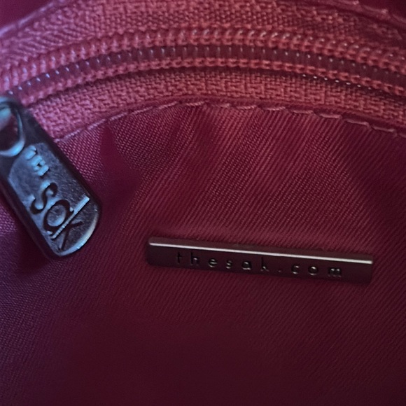 NWOT The Sak Crochet Crossbody Bag in Salmon - Picture 5 of 8